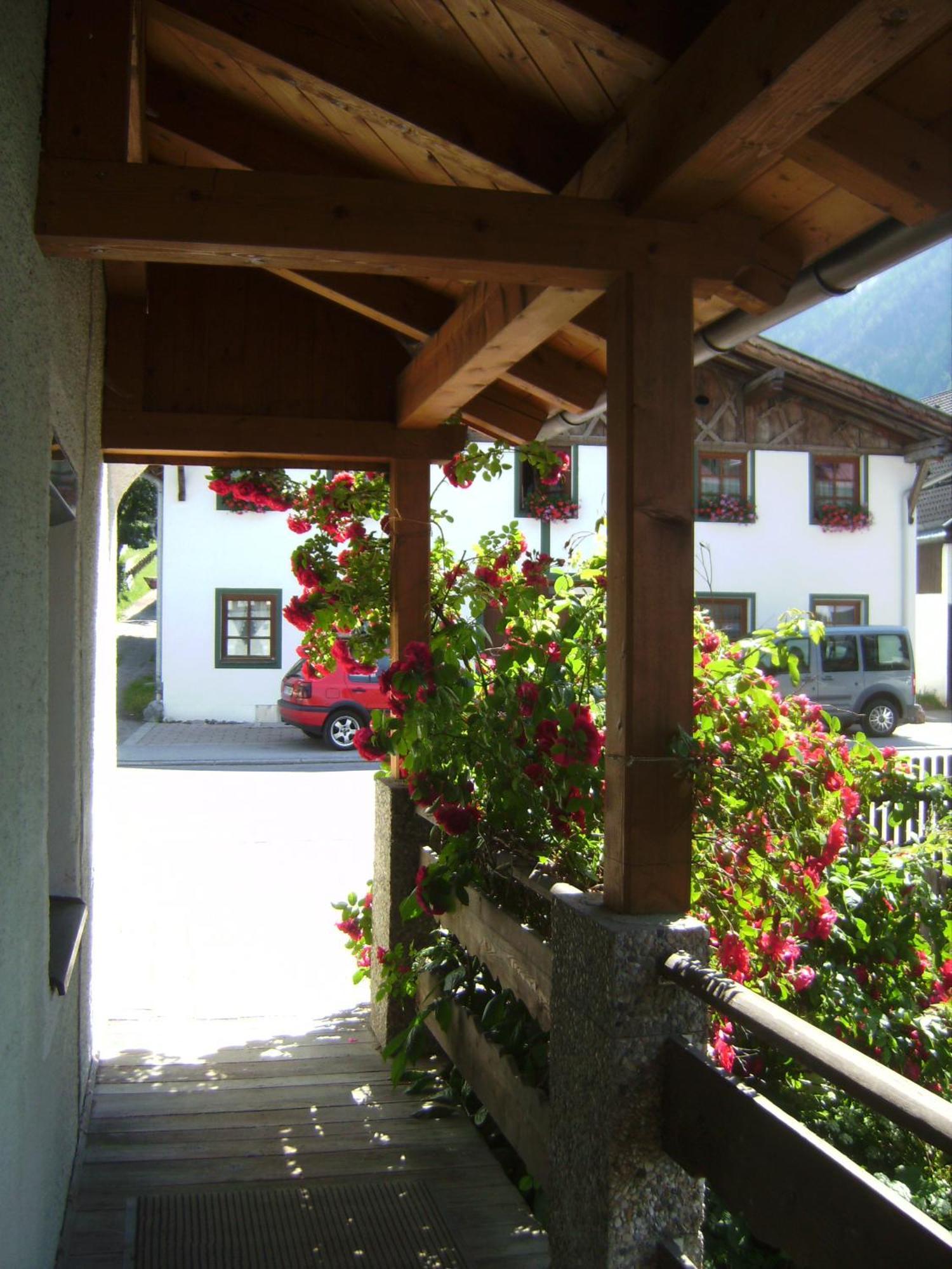 Haus Martina Apartment Ehrwald Exterior photo